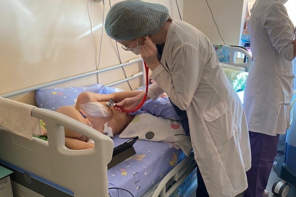 Первую трансплантацию стволовых клеток в Челябинске провели 12-летней пациентке Первую трансплантацию стволовых клеток в Челябинске провели 12-летней пациентке