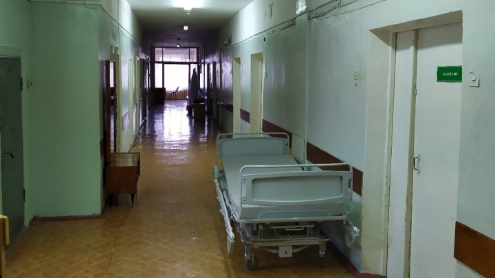 «Никто от этого не застрахован»: в Минздраве объяснили ситуацию с ковидными больными в Няндоме