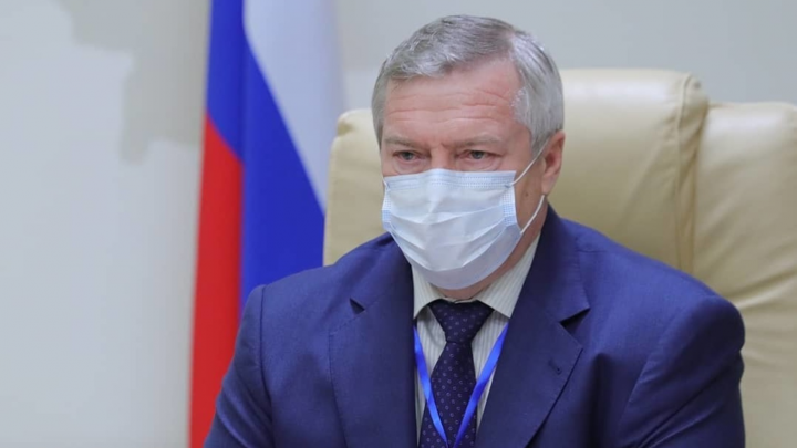 Хроники коронавируса: Василий Голубев намерен увольнять министров, которые не носят маски