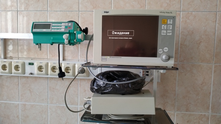 Из новосибирских больниц экстренно забирают 113 аппаратов ИВЛ (причина выглядит странно)