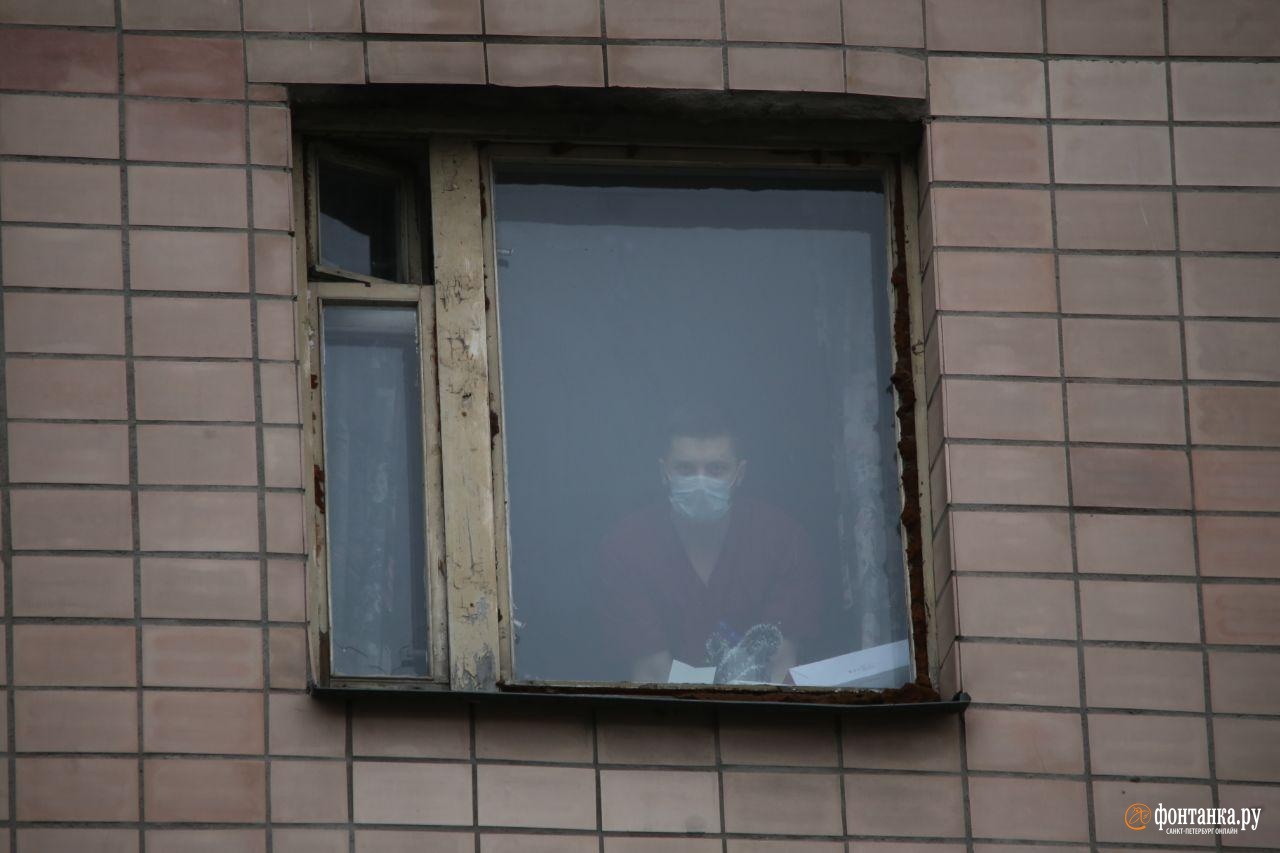 общежитие СЗГМУ им. И. И. Мечникова на проспекте Просвещения<br><br>автор фото Павел Каравашкин/«Фонтанка.ру»