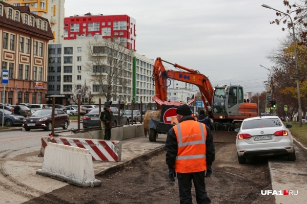 Движение транспорта закроют с 28 по 30 октября Движение транспорта закроют с 28 по 30 октября