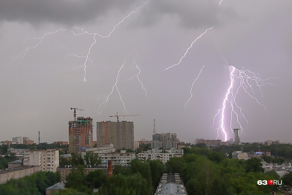 На регион надвигается гроза На регион надвигается гроза