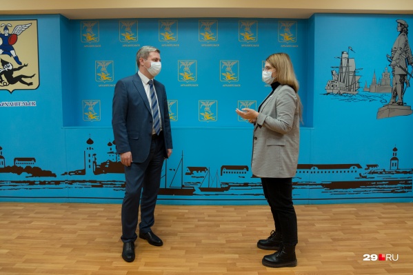 Перед тем как побеседовать, мы еще раз пробежались по <a href="https://29.ru/text/politics/2020/10/28/69520501" target="_blank" class="_">программе Дмитрия Морева</a>, с которой он выступал в гордуме еще как кандидат Перед тем как побеседовать, мы еще раз пробежались по <a href="https://29.ru/text/politics/2020/10/28/69520501" target="_blank" class="_">программе Дмитрия Морева</a>, с которой он выступал в гордуме еще как кандидат 