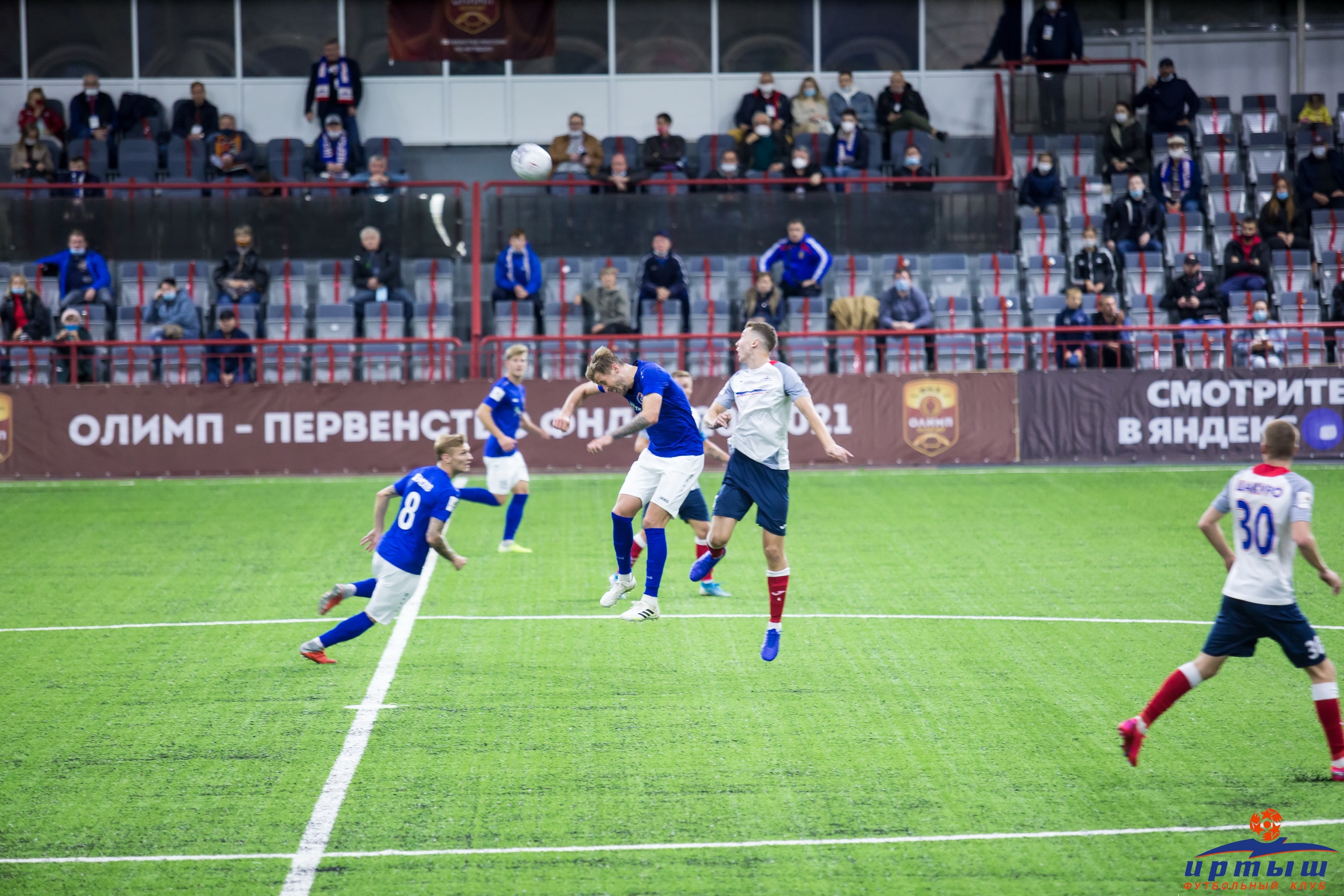 Футбольный клуб «Иртыш» оштрафовали на 420 тысяч после первого матча в Омске