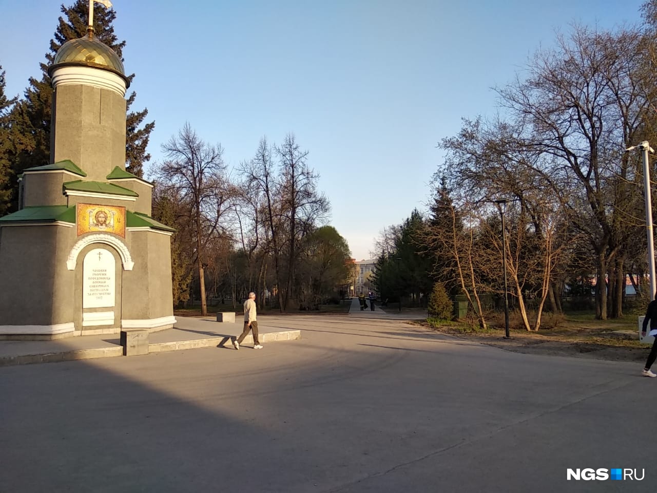 Сквер Славы пока доступен для посещения Сквер Славы пока доступен для посещения