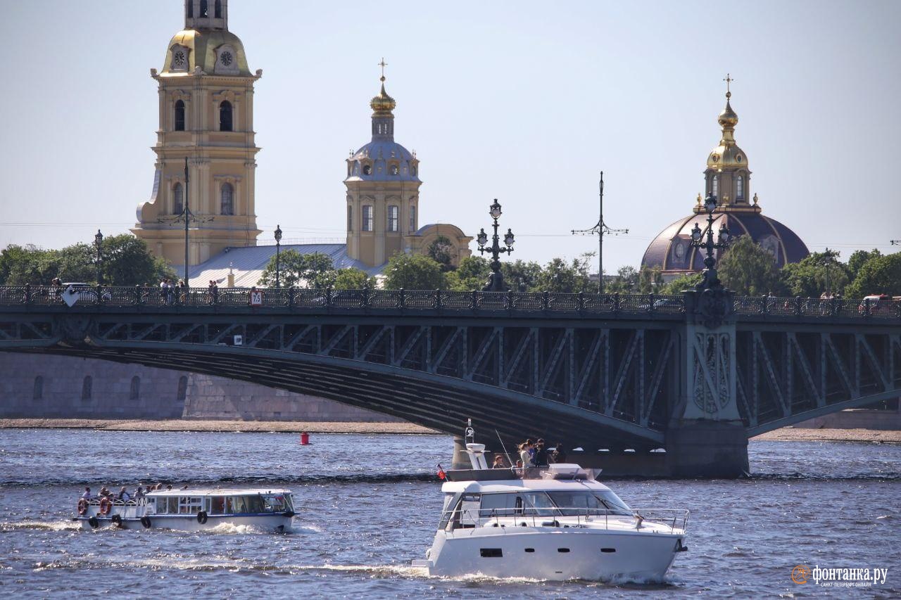 Прогулка по рекам и каналам в питере