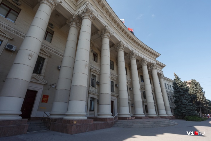 Но некоторым всё же предоставят выходные Но некоторым всё же предоставят выходные