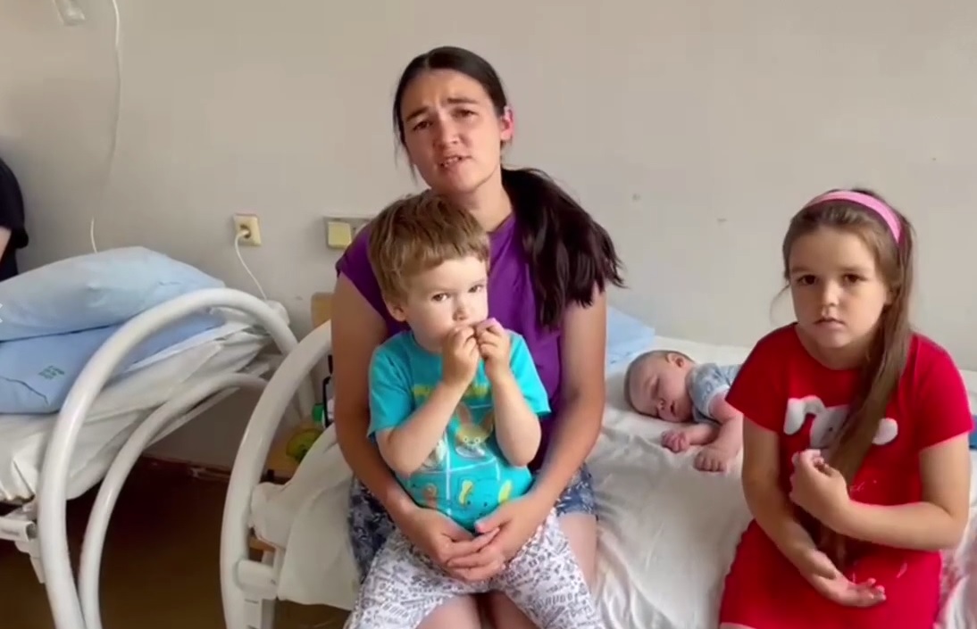 В 40-й больнице вылечили от коронавируса маму и троих ее детей. Грудной ребенок болел тяжелее всех