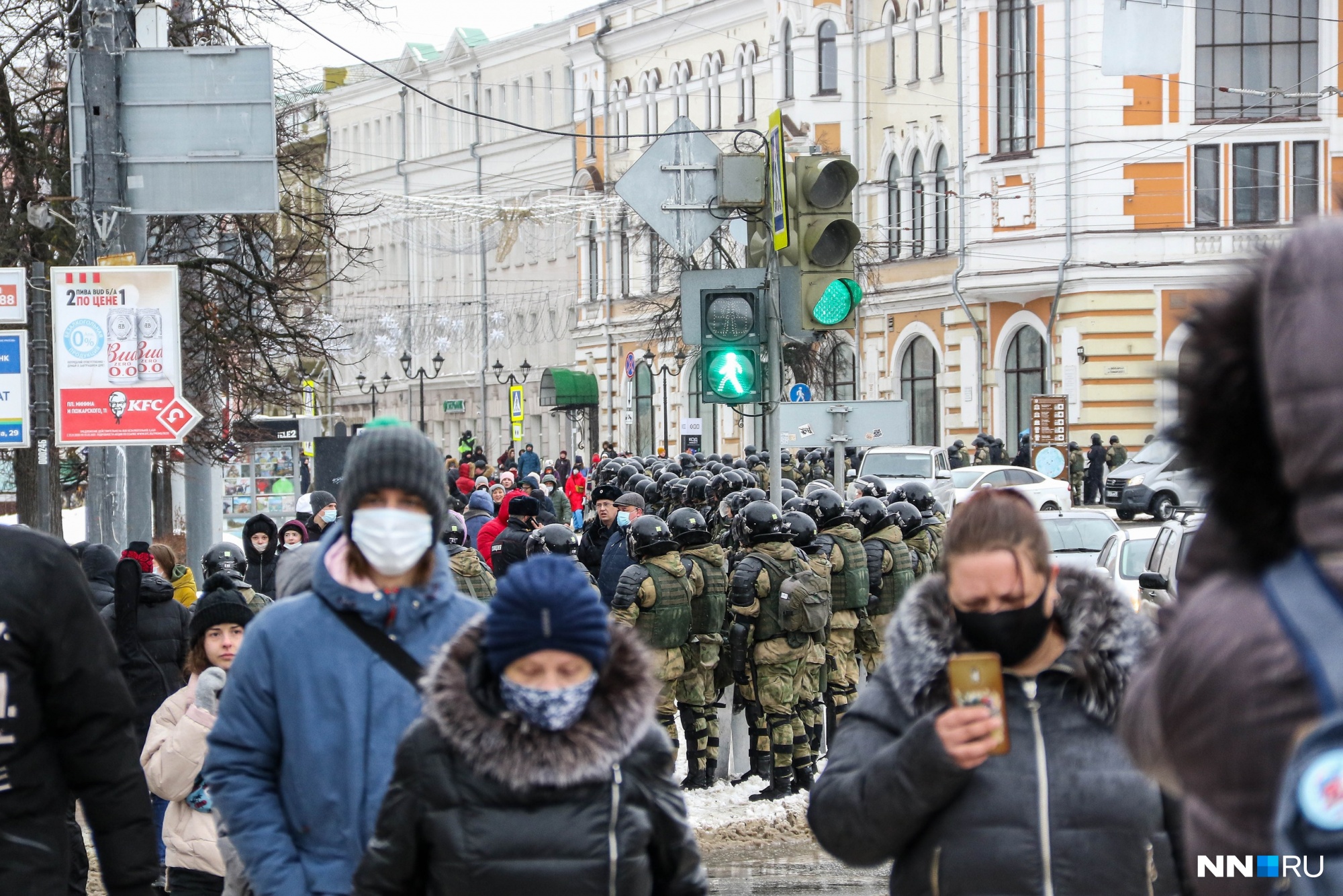 Нижний Новгород <a href="https://www.nn.ru/text/gorod/2021/01/31/69740638/" target="_blank" class="_">вошел в число лидеров по количеству задержаний</a> в стране по итогам митинга <nobr class="_">31 января</nobr>. В отделения полиции было доставлено почти 68% протестующих