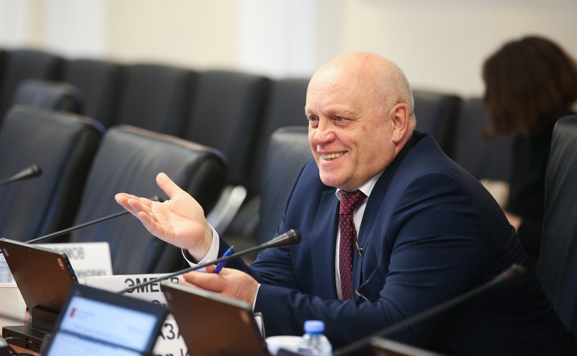 Экс-губернатор Омской области Виктор Назаров в Совфеде заработал 6,3 миллиона