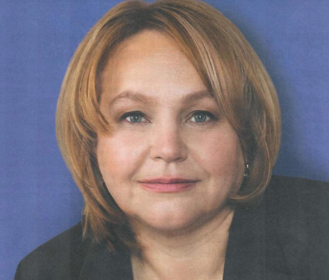 Елена Никифорова продолжает выполнять обязанности главы Елена Никифорова продолжает выполнять обязанности главы