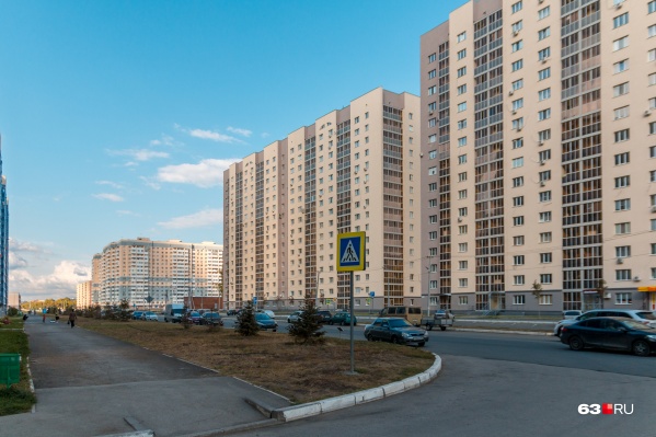 Сейчас в Волгаре живет несколько десятков тысяч человек Сейчас в Волгаре живет несколько десятков тысяч человек