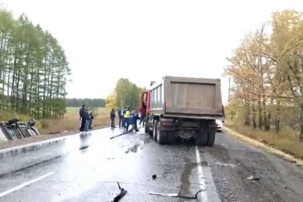 Обстоятельства ДТП выясняются Обстоятельства ДТП выясняются
