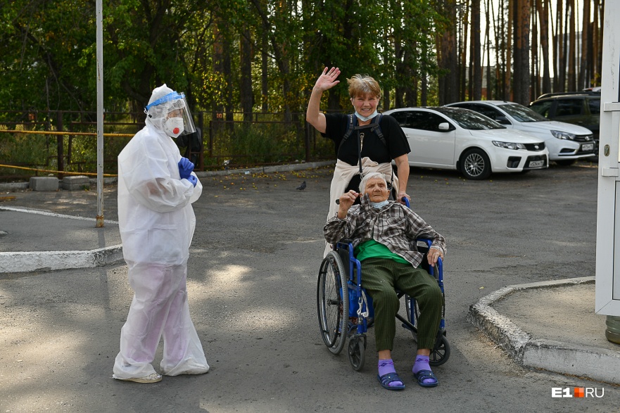 Ольга Алексеевна с мамой выписались после двух недель в стационаре