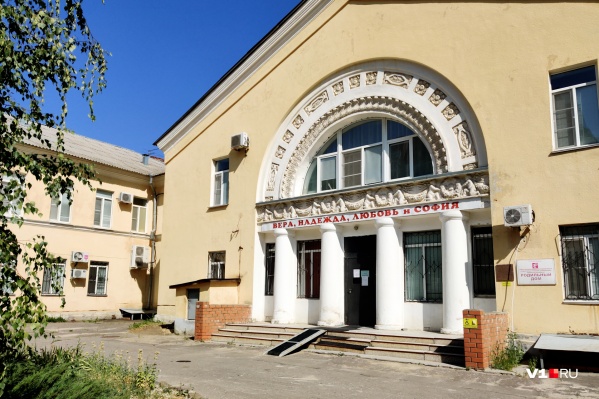 В роддоме <nobr class="_">№ 5</nobr> за время пандемии выходили и спасли десятки мам и еще не рожденных малышей В роддоме <nobr class="_">№ 5</nobr> за время пандемии выходили и спасли десятки мам и еще не рожденных малышей