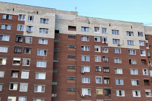 Хозяйку кошки увезли в больницу Хозяйку кошки увезли в больницу