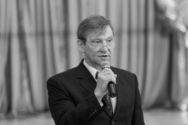Первый выпуск школьников у Андрея Леонидовича состоялся в 1987 году Первый выпуск школьников у Андрея Леонидовича состоялся в 1987 году