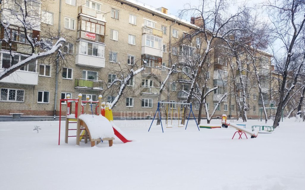 Маленькую однушку продают в хрущевке в микрорайоне Юбилейный Маленькую однушку продают в хрущевке в микрорайоне Юбилейный