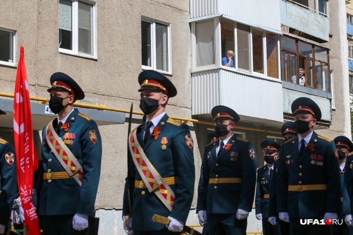 Акцию «Бессмертный полк» уже перенесли на конец июня Акцию «Бессмертный полк» уже перенесли на конец июня