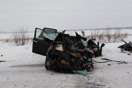 «Субару» выскочила на встречную полосу при обгоне «Субару» выскочила на встречную полосу при обгоне 