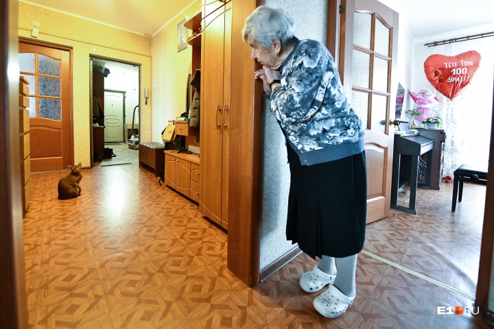 На день рождения она попросила экскурсию по Екатеринбургу На день рождения она попросила экскурсию по Екатеринбургу