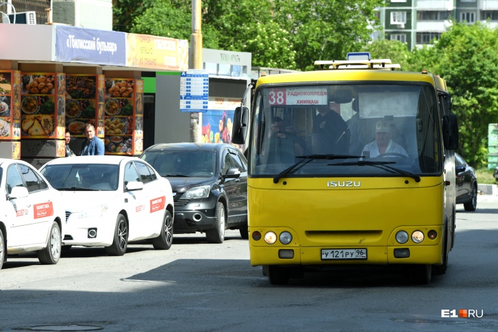 Автобусы четырех маршрутов изменят схему движения