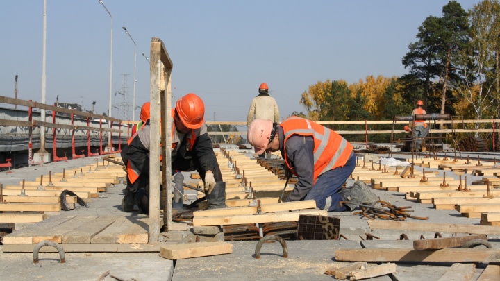Между Тюменью и Екатеринбургом построят новый мост через железную дорогу, чтобы уменьшить пробки