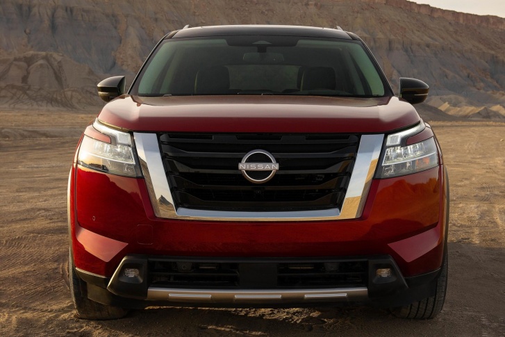 На заглавный снимок поставим Nissan Pathfinder, но это не значит, что проблема касается только его На заглавный снимок поставим Nissan Pathfinder, но это не значит, что проблема касается только его