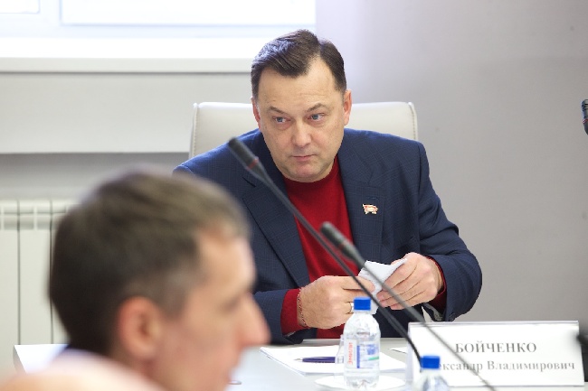 Бойченко обогнал всех парламентариев по доходу в прошлом году Бойченко обогнал всех парламентариев по доходу в прошлом году