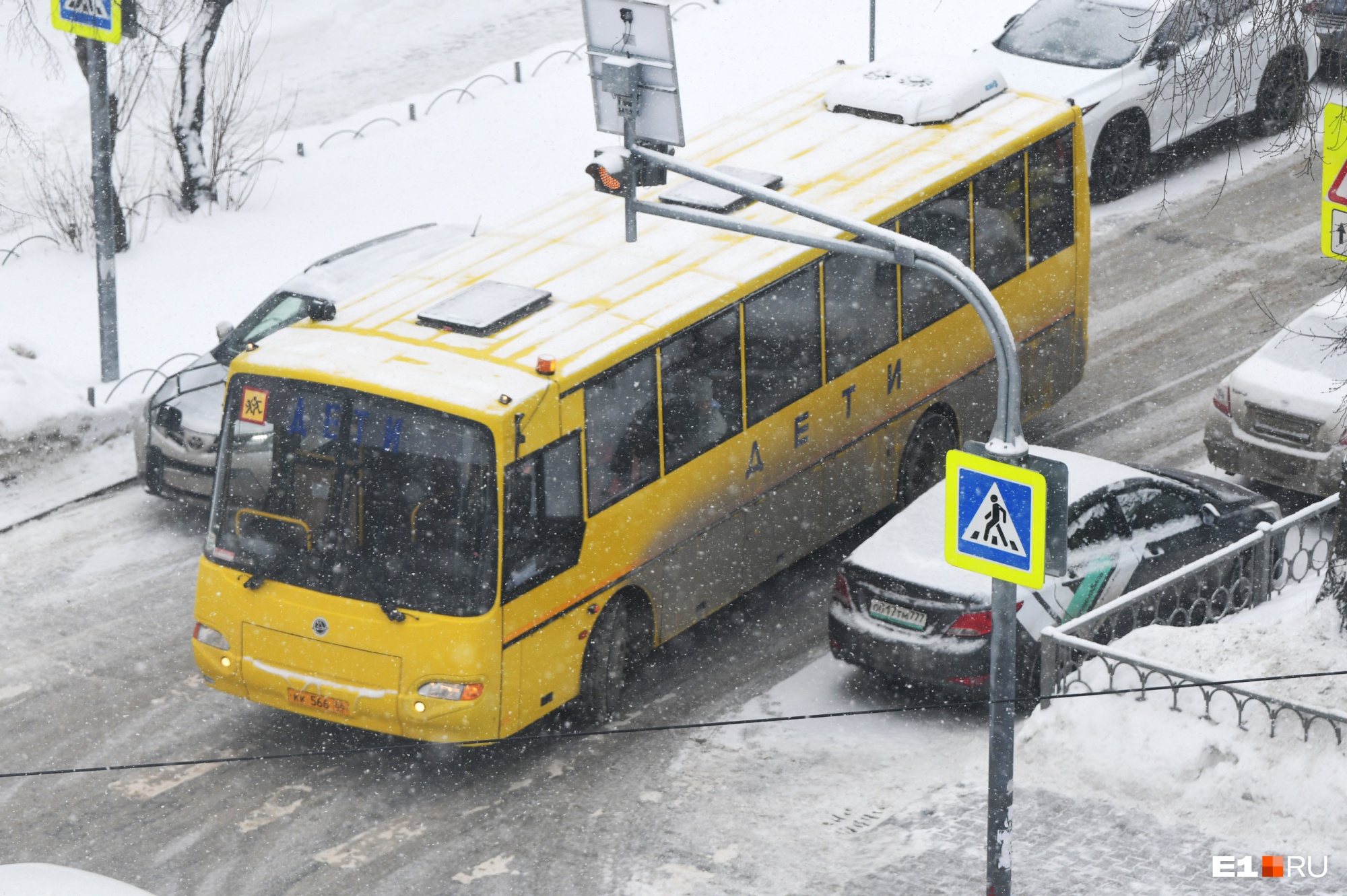 В Екатеринбурге купят автобусы для детей на 17,5 миллиона