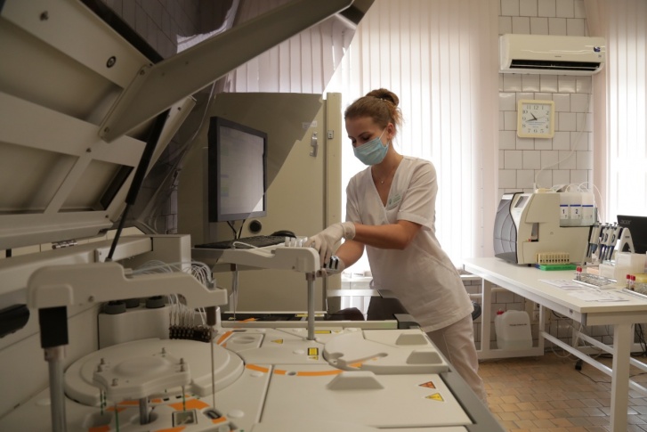 В 100 больницах Свердловской области установили специальную информационную систему В 100 больницах Свердловской области установили специальную информационную систему