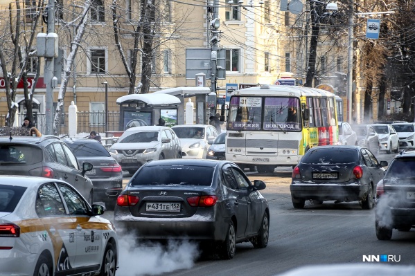Первые запреты на остановку транспорта вступят в силу 21 января Первые запреты на остановку транспорта вступят в силу 21 января