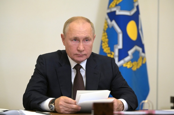 О стрельбе в университете Владимиру Путину доложили этим же утром О стрельбе в университете Владимиру Путину доложили этим же утром