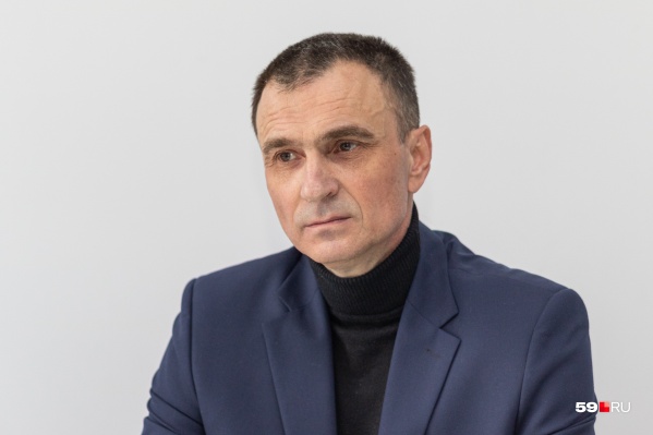 Игорю Кожевникову грозит до 12 лет лишения свободы. В СИЗО он пробыл полтора года, сейчас его мера пресечения — запрет определенных действий Игорю Кожевникову грозит до 12 лет лишения свободы. В СИЗО он пробыл полтора года, сейчас его мера пресечения — запрет определенных действий