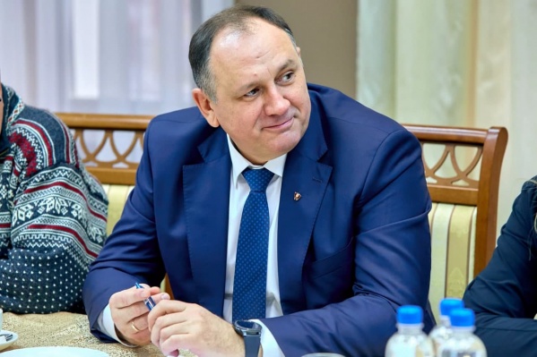 На прошлом эфире Максим Ряшин рассказал, <a href="https://86.ru/text/gorod/2021/02/12/69765095/" target="_blank" class="_">как спас и бездомную собачку, и дорогую умную остановку</a> На прошлом эфире Максим Ряшин рассказал, <a href="https://86.ru/text/gorod/2021/02/12/69765095/" target="_blank" class="_">как спас и бездомную собачку, и дорогую умную остановку</a> 
