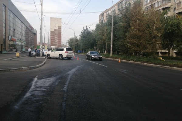 Водитель говорит, что пытался затормозить, но было слишком поздно Водитель говорит, что пытался затормозить, но было слишком поздно