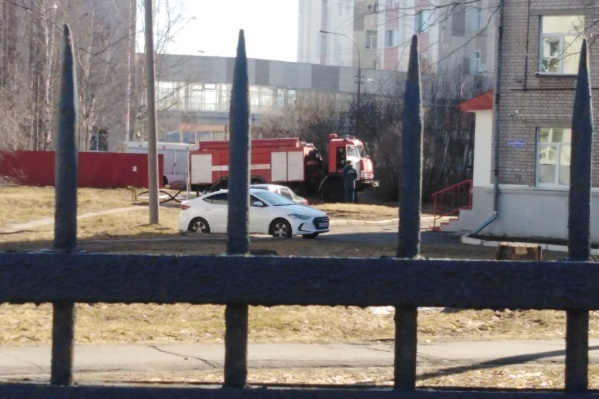 Людей вывели сегодня утром Людей вывели сегодня утром