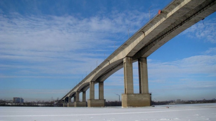 Мужчина разбился насмерть, упав с Мызинского моста в Нижнем Новгороде