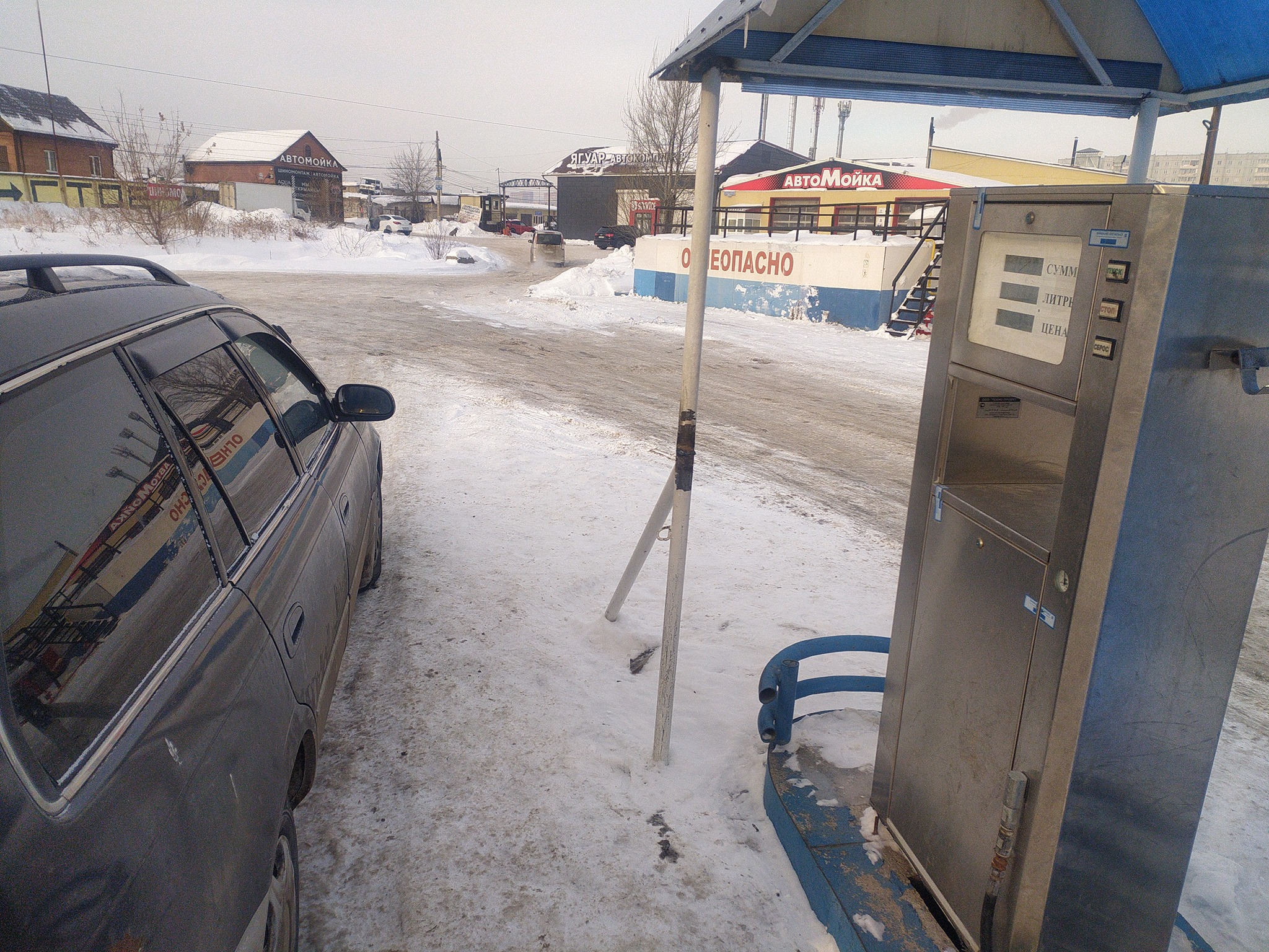 Плюс 2 рубля за февраль: красноярские автолюбители заметили рост цен на газ