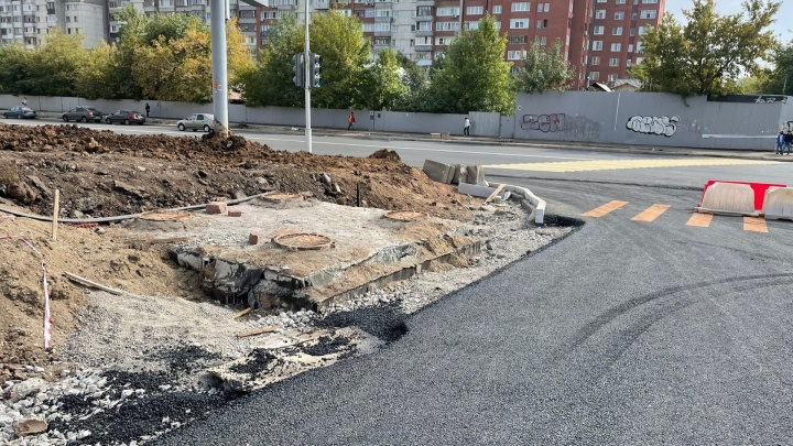 Улицу Комсомольскую в Уфе не сдали в срок. В мэрии объяснили почему