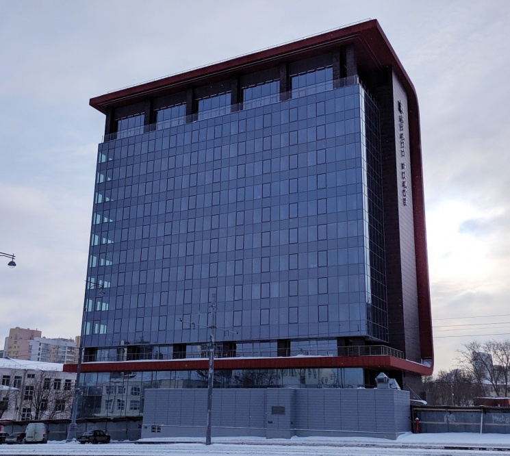 В мэрии рассказали, когда наконец откроется отель-долгострой возле «Екатеринбург Арены»