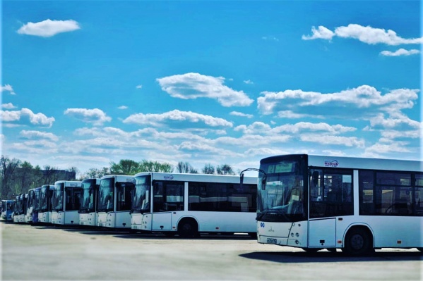 Автобусам иногда приходится экстренно перестраивать маршрут Автобусам иногда приходится экстренно перестраивать маршрут