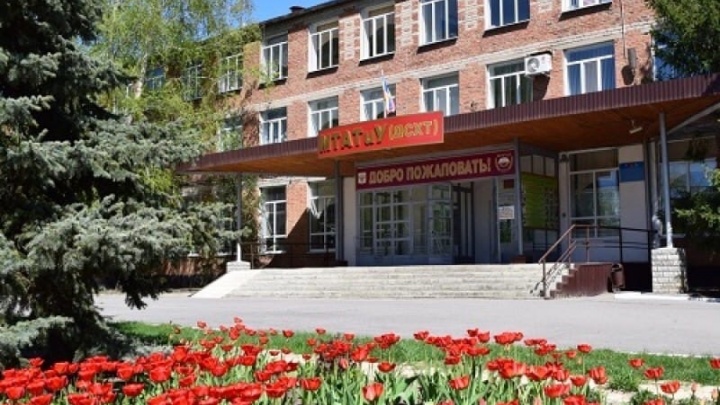 Трогал за ягодицы, дышал в уши: 15 девочек в Ростовской области обвинили физрука в домогательствах