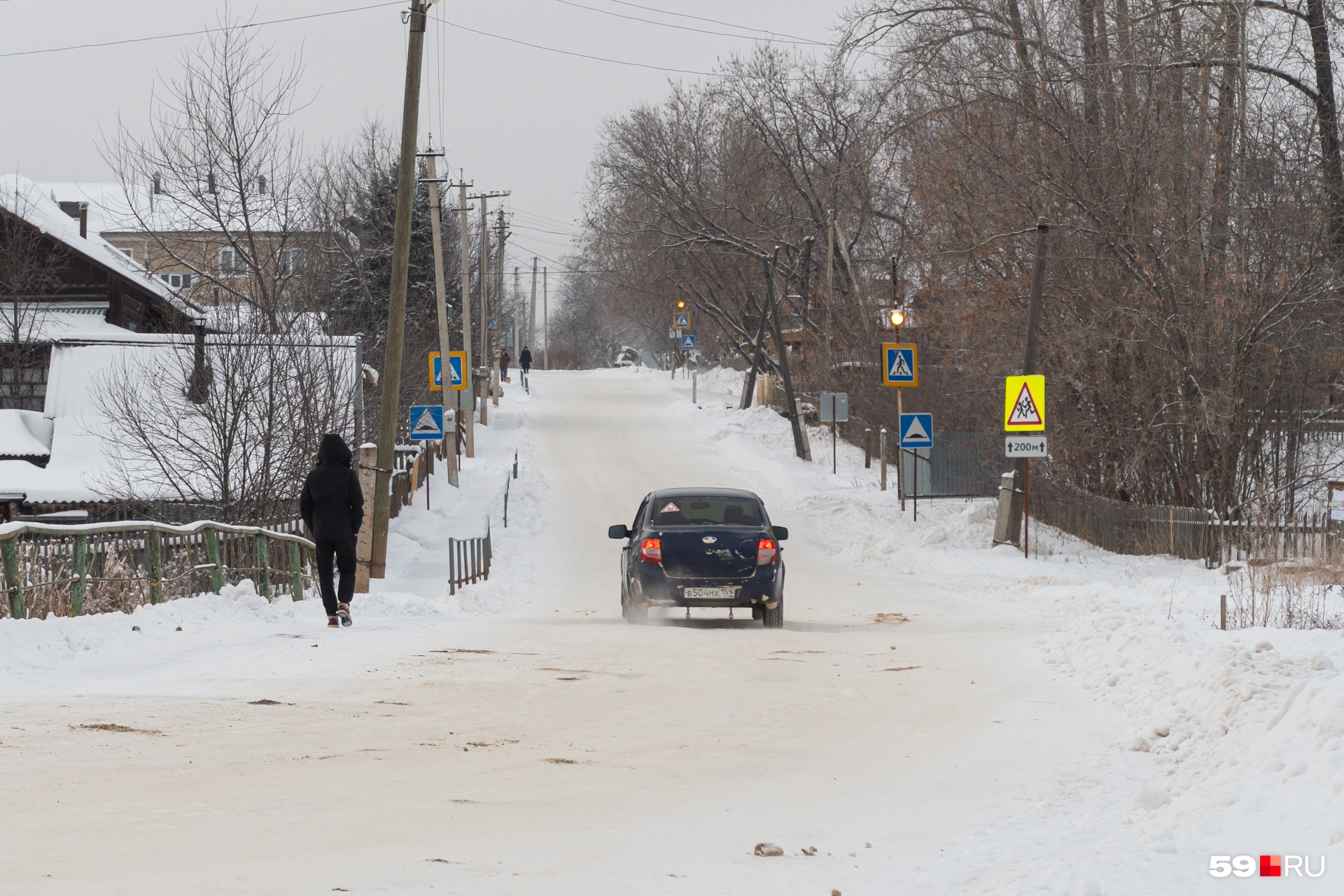 Одна из улиц Северного Коммунара Одна из улиц Северного Коммунара