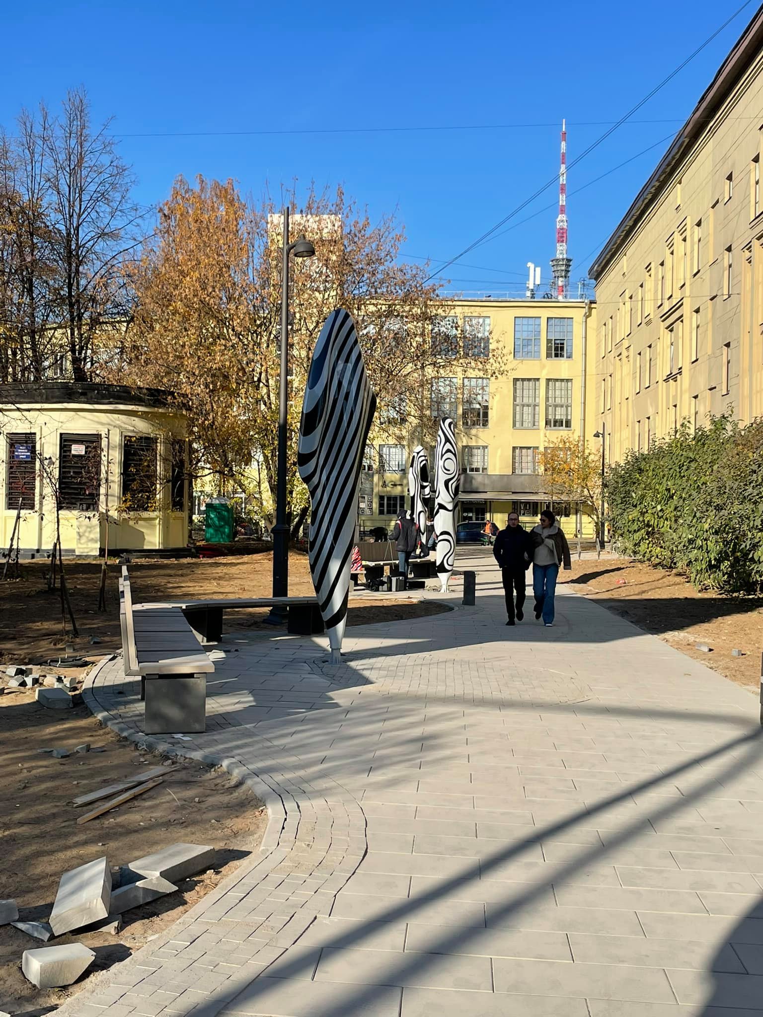 Благоустройства петербурга. Набережная Карповки благоустройство. Благоустройство Петербурга. Благоустройство сквера на набережной Карповки. Набережная Карповки освещение.