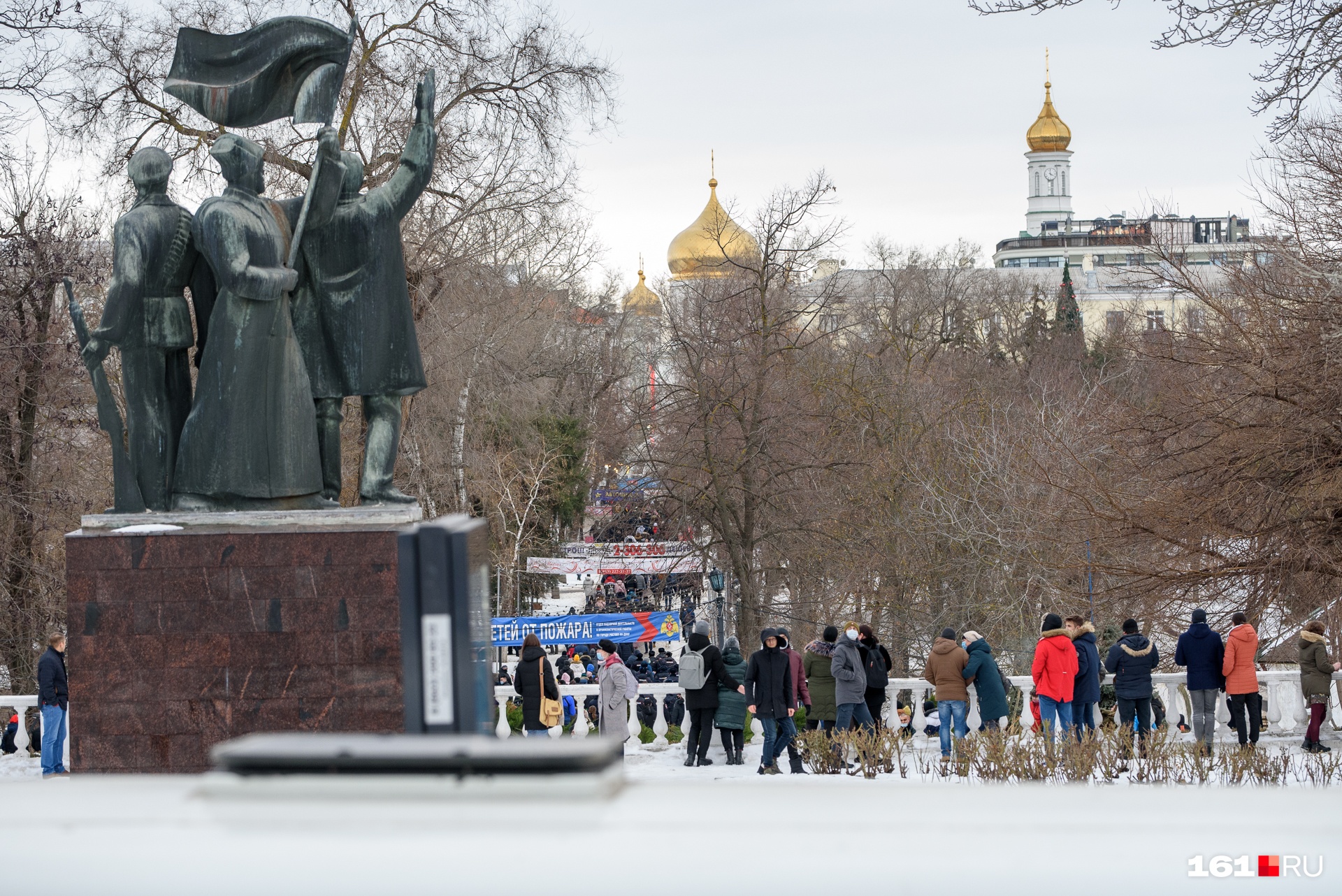 После этого колонна митингующих отправилась к парку Горького После этого колонна митингующих отправилась к парку Горького