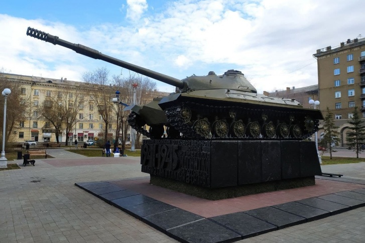 Площадь Победы в зимние праздники будет под круглосуточной охраной Площадь Победы в зимние праздники будет под круглосуточной охраной