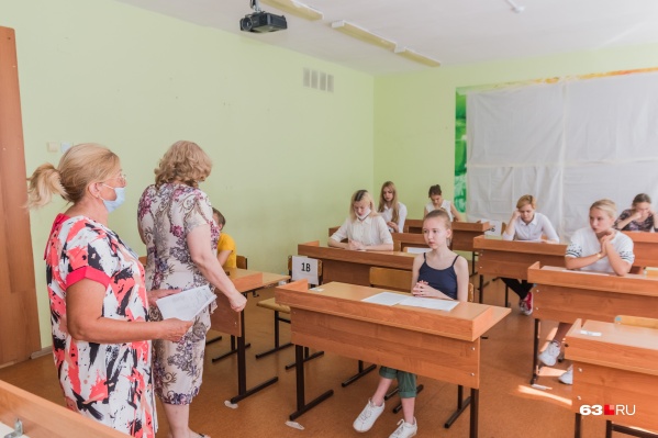 Те ребята, кто успешно сдал ЕГЭ и поступил учиться дальше, получат финансовую поддержку от областных властей Те ребята, кто успешно сдал ЕГЭ и поступил учиться дальше, получат финансовую поддержку от областных властей