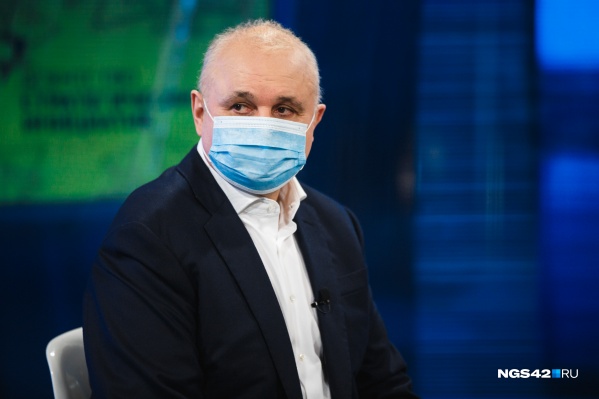 Губернатор ответил на вопросы кузбассовцев в эфире радиостанции «Маяк» Губернатор ответил на вопросы кузбассовцев в эфире радиостанции «Маяк»